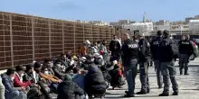 Blocco navale e rimpatri veloci. Tutte le misure del decreto migranti