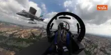 Frecce Tricolori sorvolano Roma per la Festa della Repubblica, il video dalla cabina di pilotaggio
