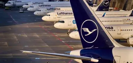 Germania, cede il carrello dell'aereo Lufhtansa. Nessun passeggero a bordo
