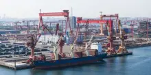 Cina, l'industria cantieristica accelera la transizione ecologica