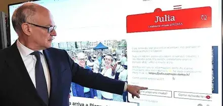 La "cotta" di Gualtieri per l'assistente Ai Julia. Presentata tre volte in 15 mesi