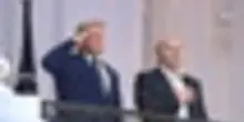 Donald Trump festeggia 80 anni con la lotta Mma e con accordo in Iran