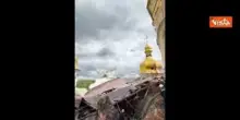 Attacco russo su Kiev colpisce area Lavra, 11 morti e 53 feriti in tutto il Paese