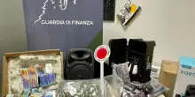 Droga dalla Spagna tra cassa acustica e attrezzi, sequestro per 6 kg a Genova