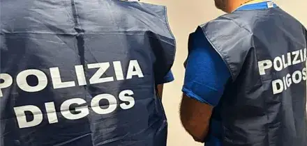 Materiale jihadista e manuali per fabbricare armi, arrestato 16enne
