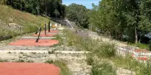 Il parco sul Tevere da due milioni di euro in malora dopo un anno