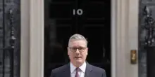 Uk, il premier Starmer annuncia le dimissioni