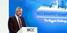 Daniel Pipes: "Accordo catastrofico. Cos&igrave; l'Occidente &egrave; pi&ugrave; debole"