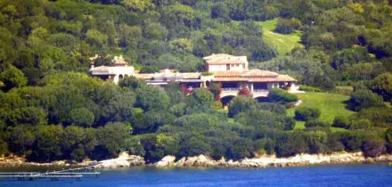 Addio al tempio del berlusconismo: lo sceicco del Qatar si prende Villa Certosa
