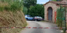 "Mi sono liberato di loro". Duplice omicidio in Versilia: uccide la moglie e il figlio a fucilate