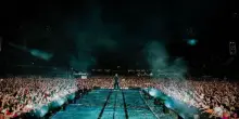60 mila voci con &ldquo;Tanto pe' canta'&rdquo; di Nino Manfredi al concerto di Max Pezzali | GUARDA