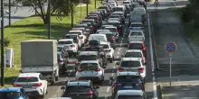 Esodo estivo al via: traffico intenso da venerd&igrave;, c'&egrave; anche il primo bollino nero