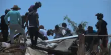 Venezuela, salgono a 235 i morti, 4.300 i feriti. 70mila famiglie senza tetto