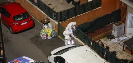 Famiglia sterminata a colpi di mannaia, chi &egrave; il bengalese ricercato. La strage in due fasi e il movente