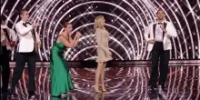 Senza partite dei Mondiali in prima serata vincono Gigi e Vanessa in replica. Cresce Filorosso