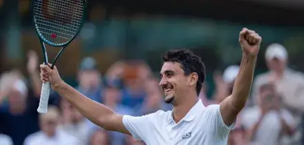Sonego al secondo turno di Wimbledon, eliminato Arnaldi