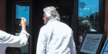 Incontro carbonaro su logo e asse con Dibba. Il ritorno di Grillo per insidiare Conte