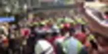 Venezuela, applausi per l'uomo estratto vivo 8 giorni dopo il sisma