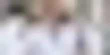 Trump "dottore" nel video deepfake con De Niro e Julia Roberts