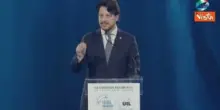 Governatore del Veneto Stefani a Congresso Uil: Su Ai abbiamo dovere di difendere singolarit&agrave; umana
