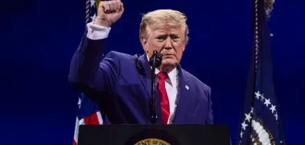 Trump &ldquo;Gli Usa pi&ugrave; ricchi e forti che mai, il comunismo cancro da estirpare&rdquo;