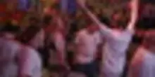 Manchester, la festa dei tifosi inglesi dopo la vittoria sul Messico