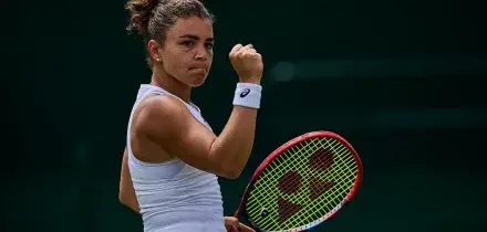 Jasmine Paolini ai quarti di Wimbledon, battuta in tre set Alex Eala