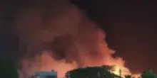 La guerra non si ferma. Usa colpiscono 90 obiettivi, Iran attacca le basi americane