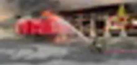 Domato l'incendio in deposito BRT a Milano: nessun ferito
