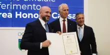 Luciano Buonfiglio e Giovanni Malag&ograve; ricevono la Laurea Honoris Causa dell'ACS-ASOMI College