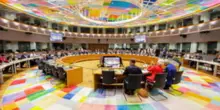 Eurogruppo: "Preso atto di deroga su energia, mantenere sostenibilit&agrave; bilancio"