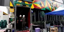Thailandia, tragedia a Bangkok. Incendio in un pub a Chatuchak: "Rimasti intrappolati"