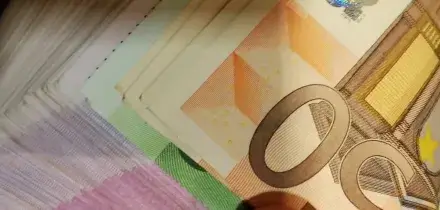 Crescono i prestiti a famiglie e imprese