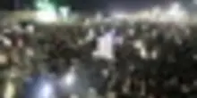 Yemen, sostenitori Houthi in piazza dopo presunti raid sauditi a Sanaa