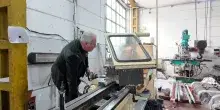 Produzione industriale in calo a maggio