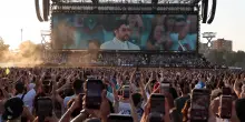 Bad Bunny, nubifragio crea il caos: concerto interrotto dopo mezz'ora