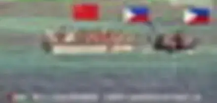 Mar Cinese, Cina e Filippine si sfidano a colpi di video (e di remi)