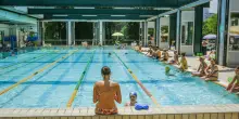 Giro di vite sulle piscine: intesa bipartisan a Montecitorio con 244 s&igrave;. C'&egrave; la stretta