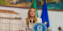 Via libera a ddl su imputabilit&agrave; minori. Meloni: "Chi sbaglia paga"