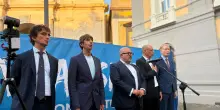 FdI in piazza contro la camorra: &laquo;La sinistra dalla parte sbagliata&raquo;
