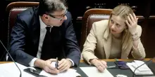Carburanti alle stelle, Meloni accelera sul decreto taglia-prezzi. Poi le accise mobili