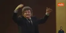 Milei entra ballando alla convention del Partito Liberale brasiliano a sostegno di Bolsonaro