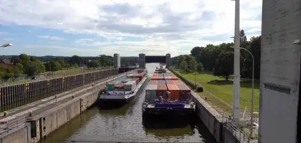 Il trasporto merci su vie navigabili in calo nell'Unione europea