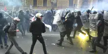 Insicurezza democratica. Scontri, rivolte e devastazioni: cos&igrave; i governi di sinistra hanno "gestito" l'ordine