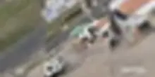 Ucraina, uomo inseguito da un drone a Kherson: il video della polizia