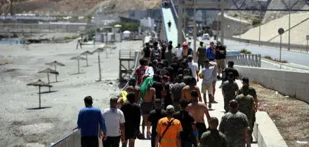 Giusta la sospensione di Schengen. Trafficanti pronti a trasferire i migranti in Europa