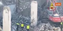 Crollo edificio Messina, proseguono le ricerche dei 2 dispersi
