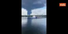 Esercito ucraino colpisce due raffinerie in Russia e navi russe nel Mar Nero