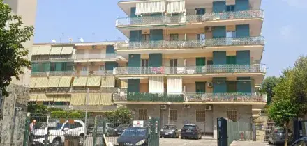 Portici, trovati morti in casa nonna e nipote: corpi in avanzato stato di decomposizione