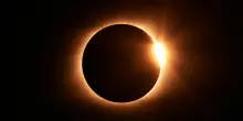 Lo spettacolo dell'eclissi solare, l'orario e i punti migliori per vederla